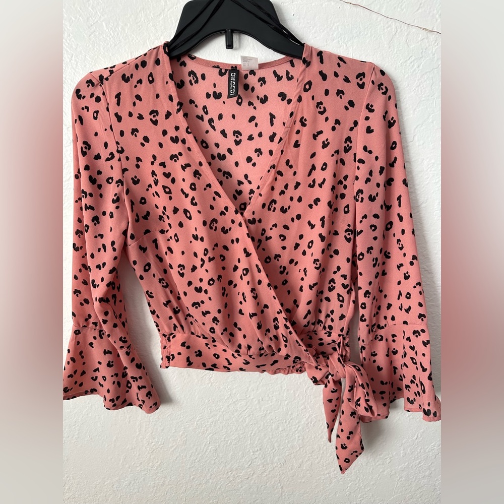 H&M long sleeve top